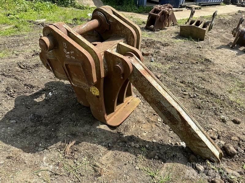 MST Manual Pulveriser Asfaltsskärare