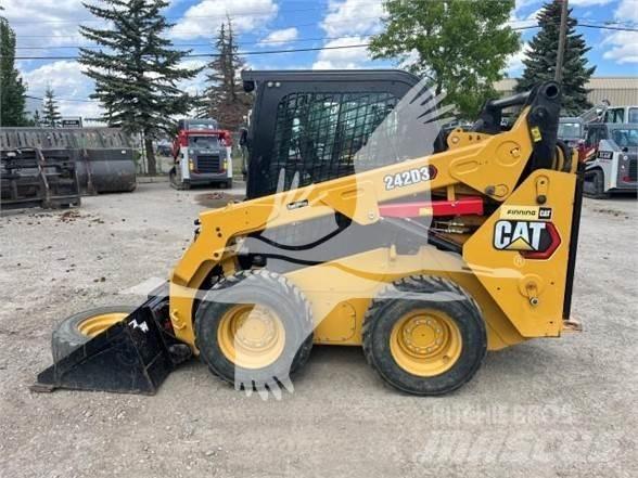 CAT 242D3 Kompaktlastare