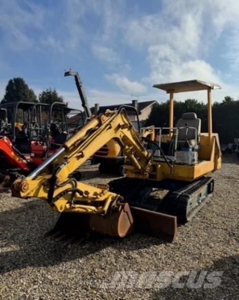 Komatsu PC20 Minigrävare < 7t