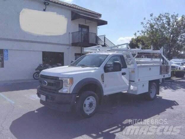Ford F550 CONTRACTOR Skåpbilar