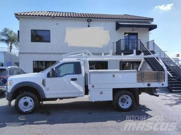 Ford F550 CONTRACTOR Skåpbilar