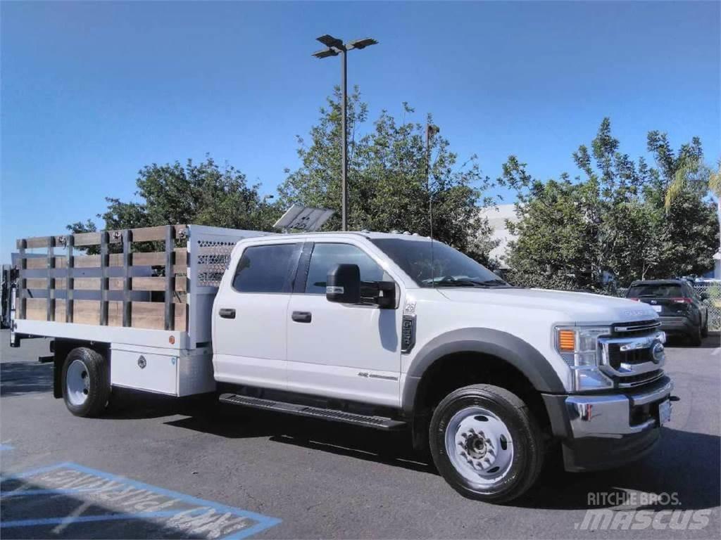 Ford F550 CREW CAB 4 Skåpbilar