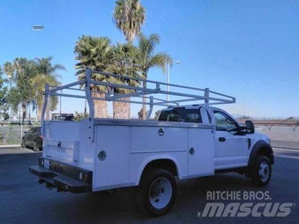 Ford F550 UTILITY BO Skåpbilar
