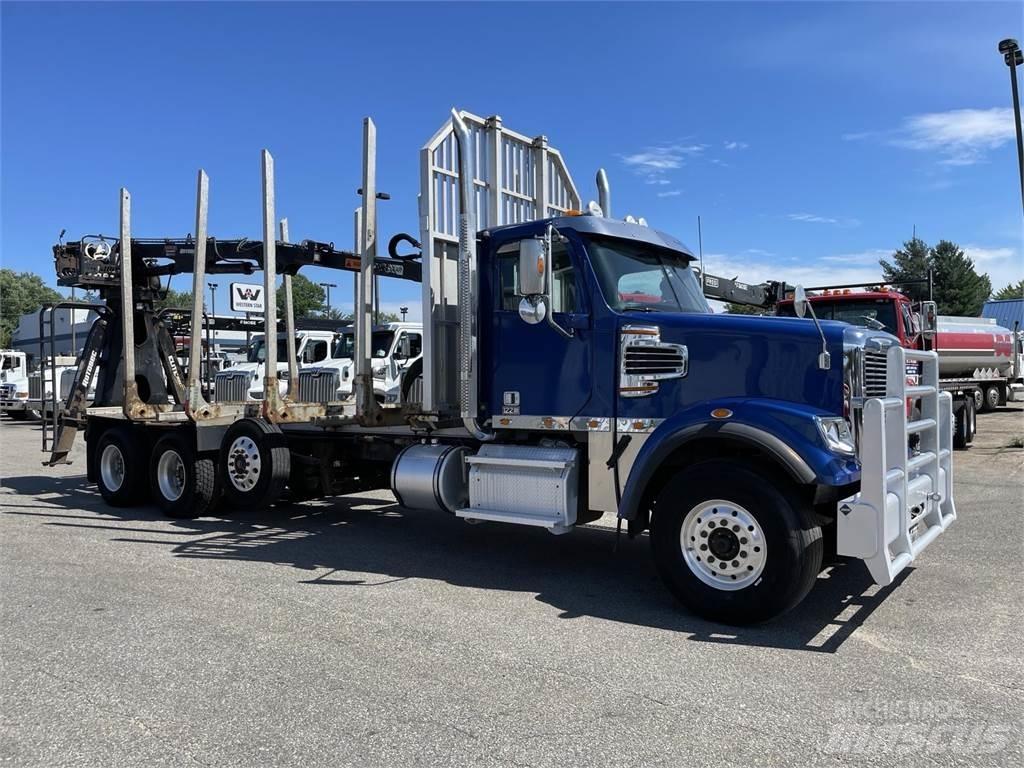 Freightliner 122SD Chassier