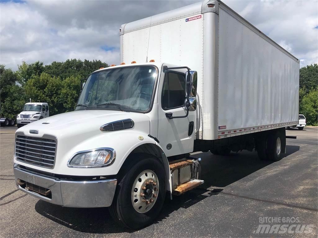 Freightliner M2 106 Skåpbilar