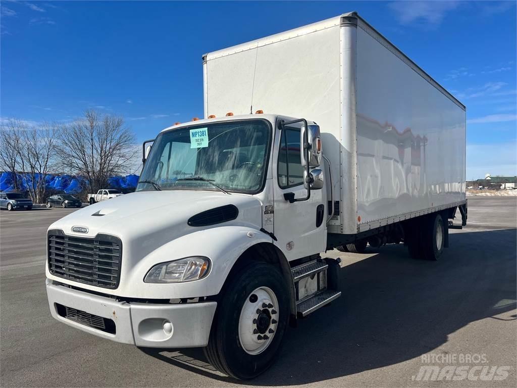 Freightliner M2 106 Skåpbilar