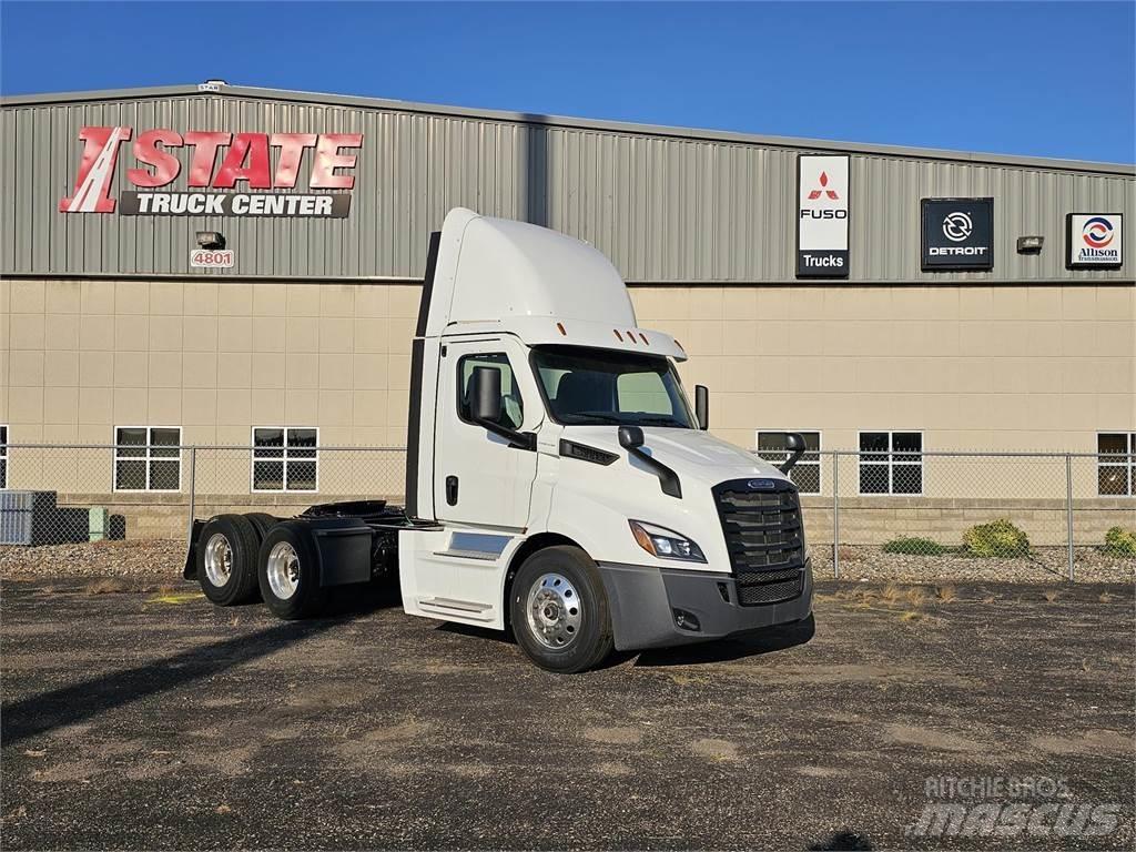 Freightliner PE116DC Dragbilar