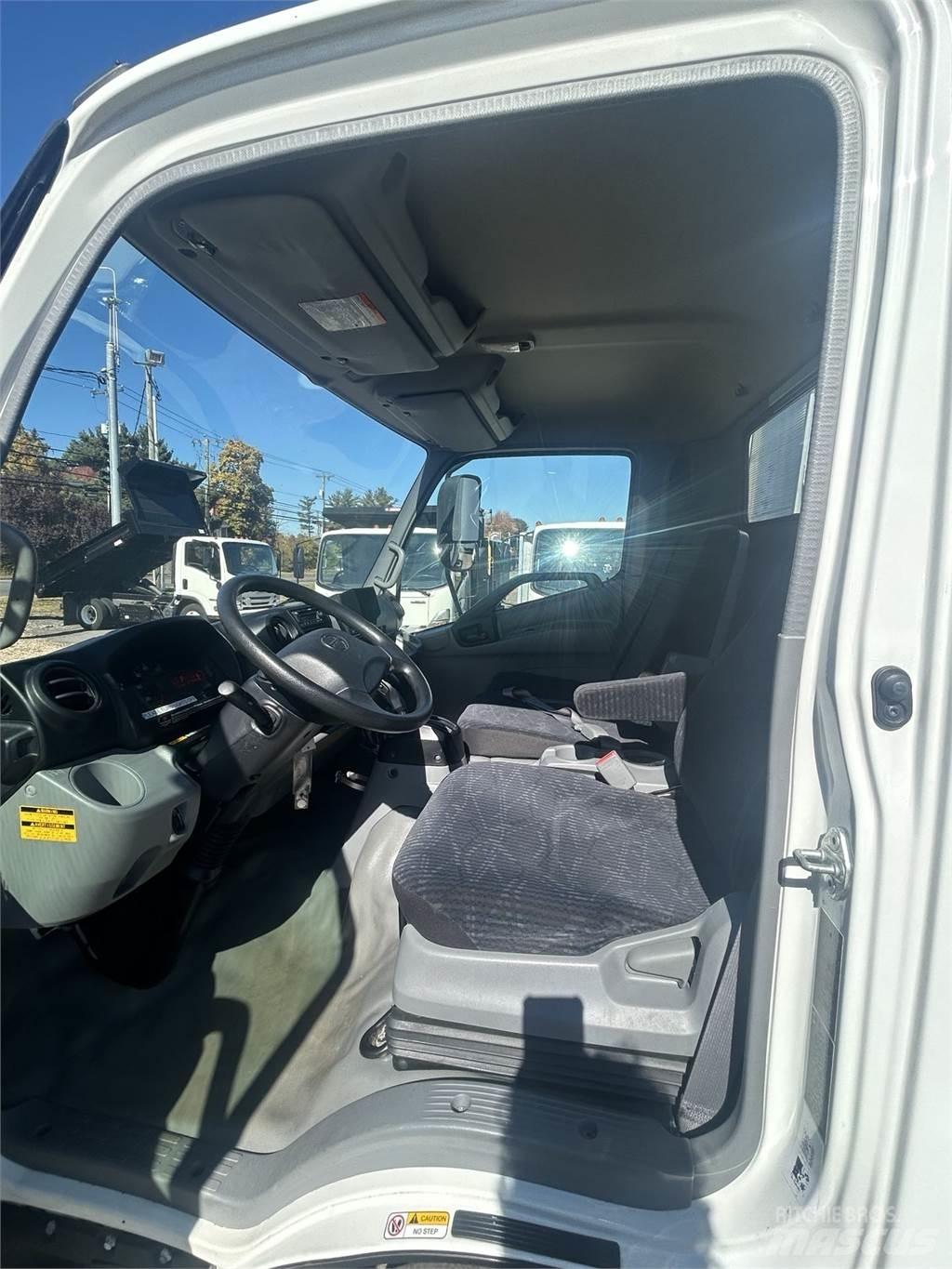 Hino 155 Övriga bilar