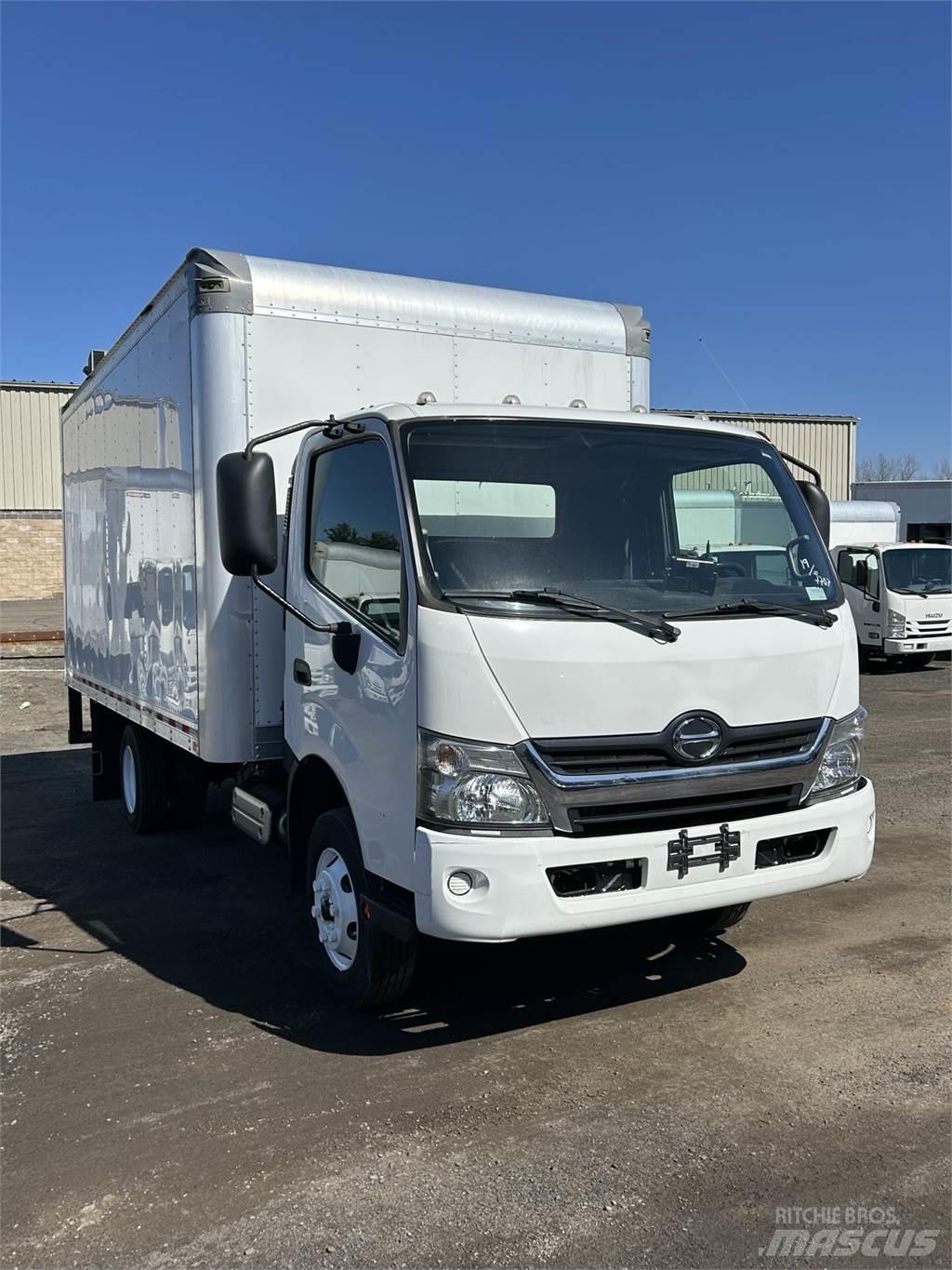 Hino 155 Skåpbilar