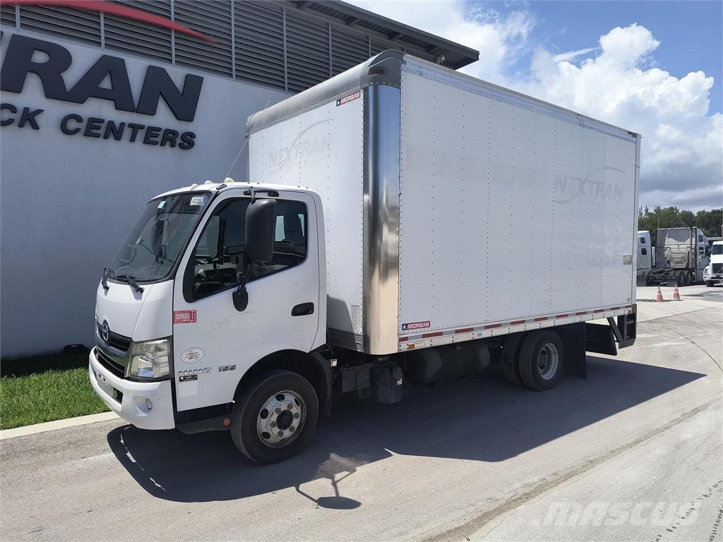 Hino 155 Skåpbilar