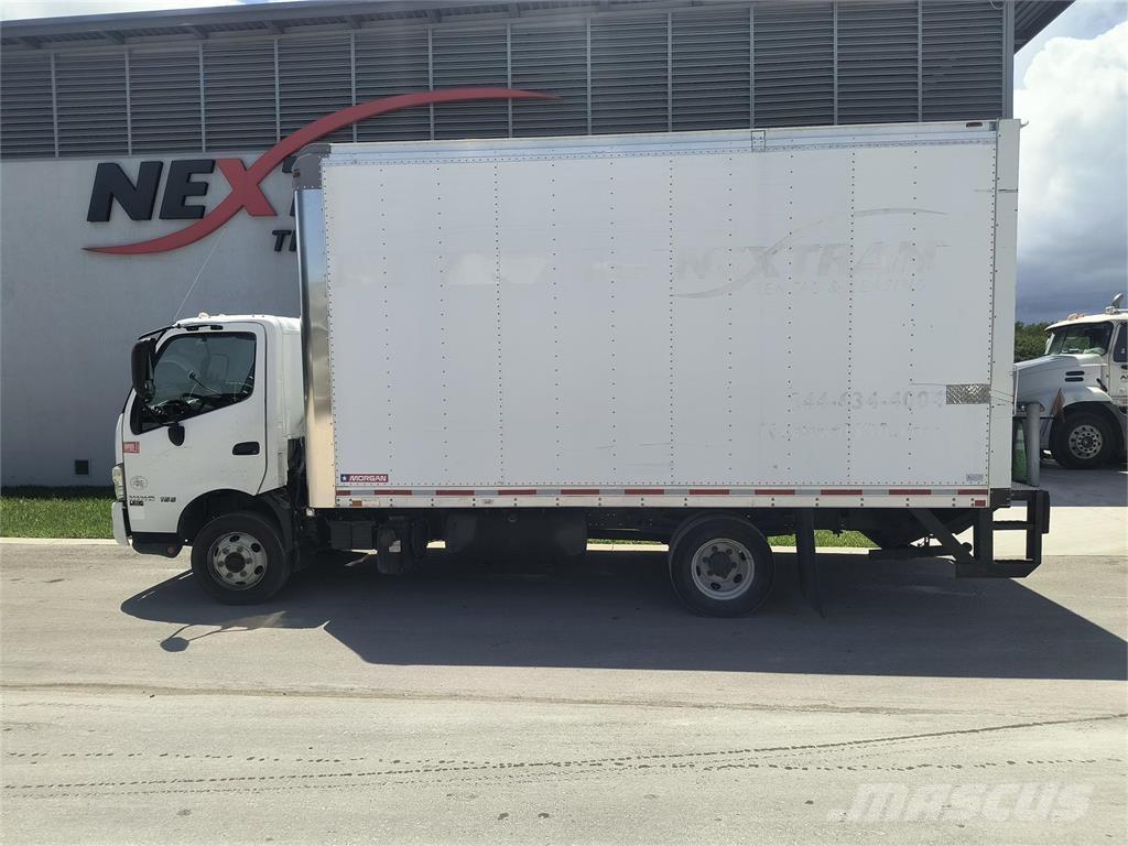 Hino 155 Skåpbilar