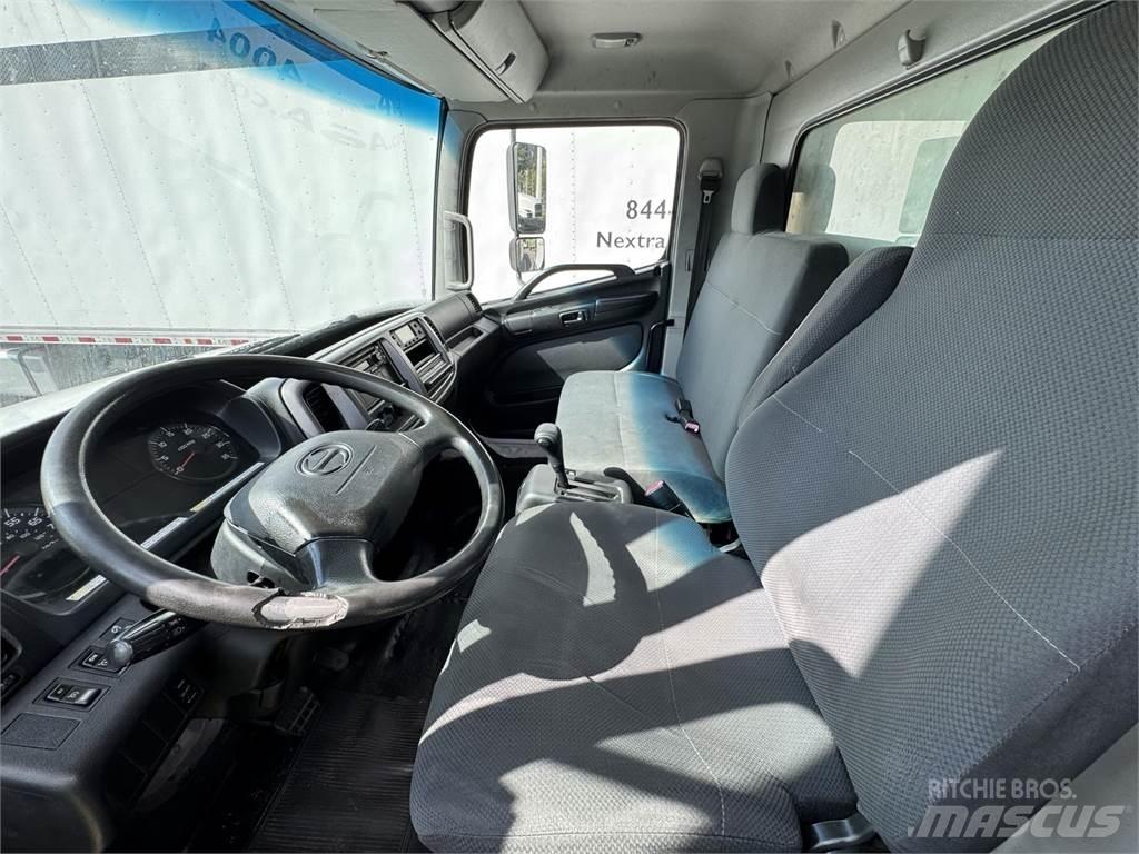 Hino 268 Skåpbilar