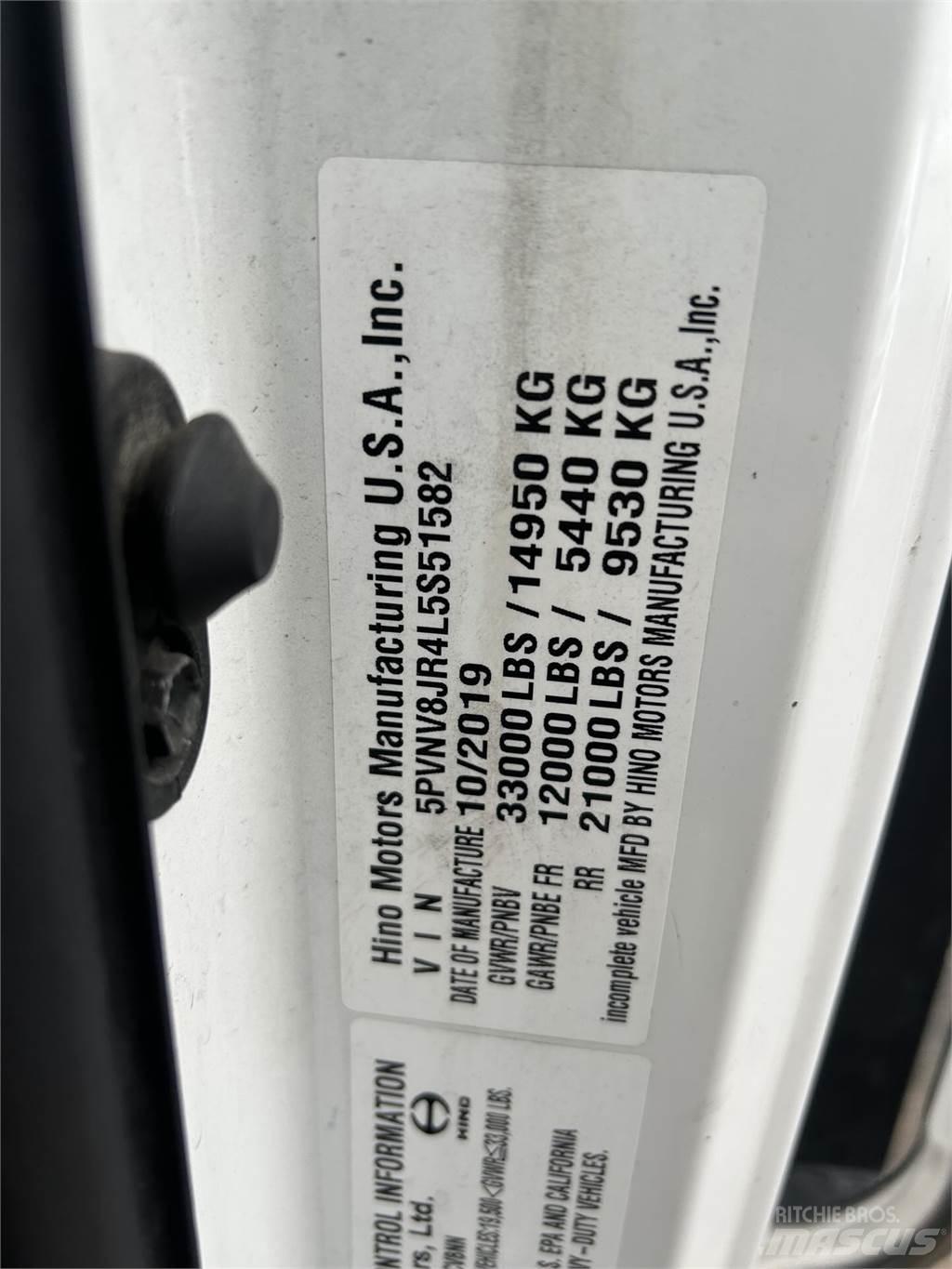 Hino 338 Övriga bilar