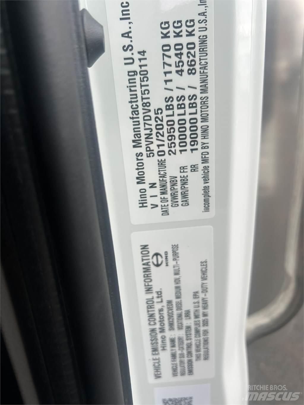 Hino L6 Skåpbilar
