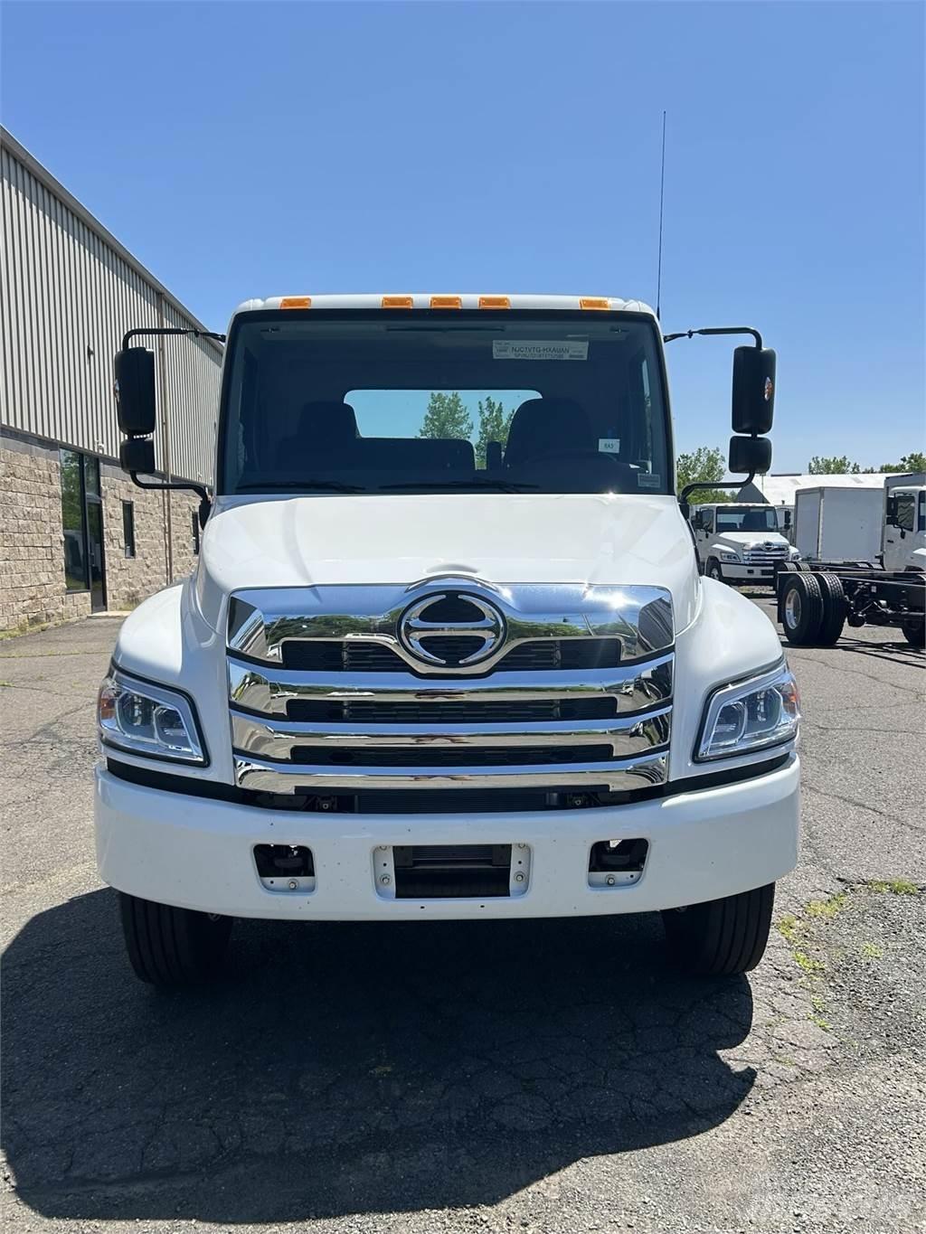 Hino L6 Chassier