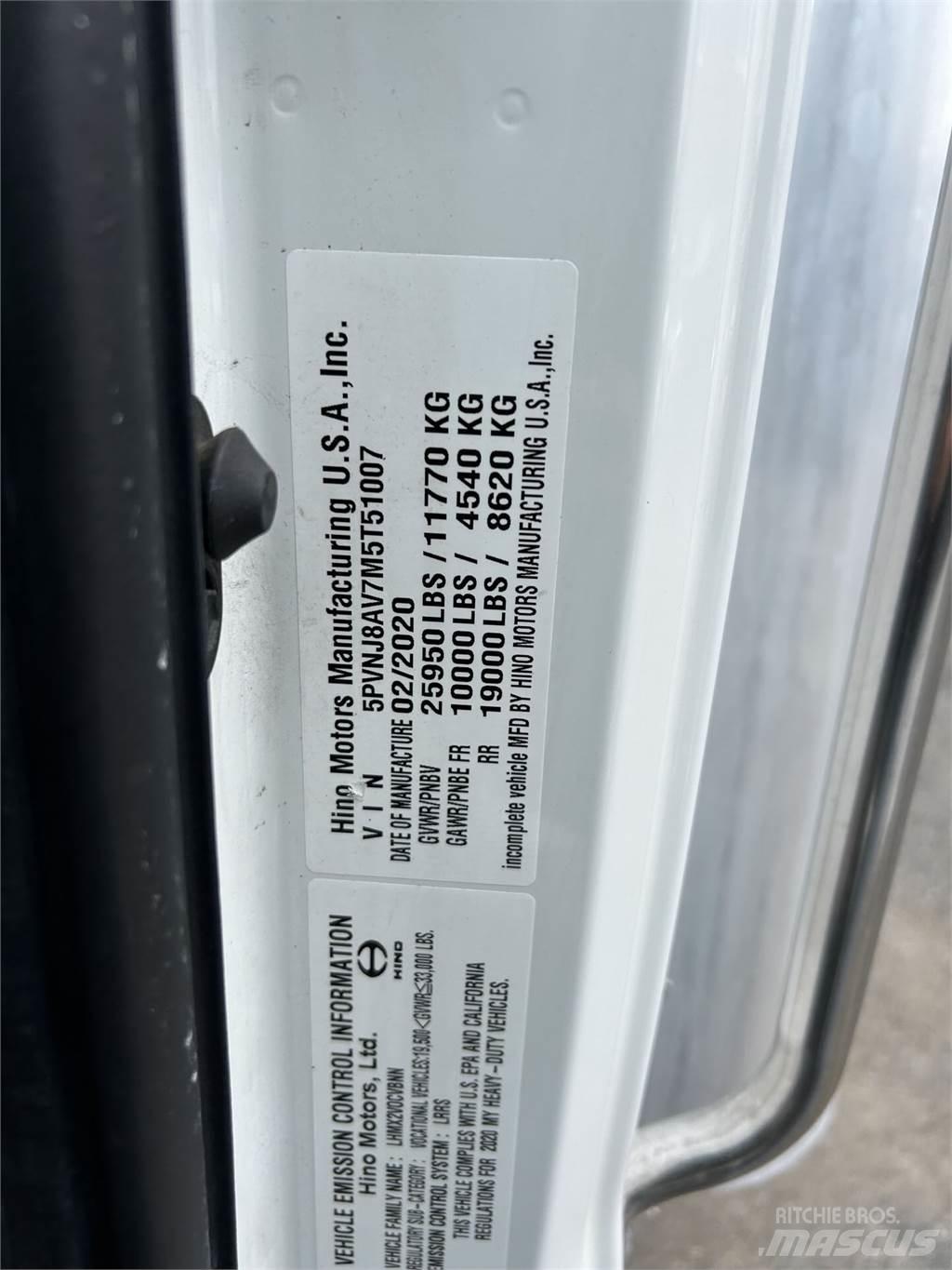 Hino L6 Skåpbilar