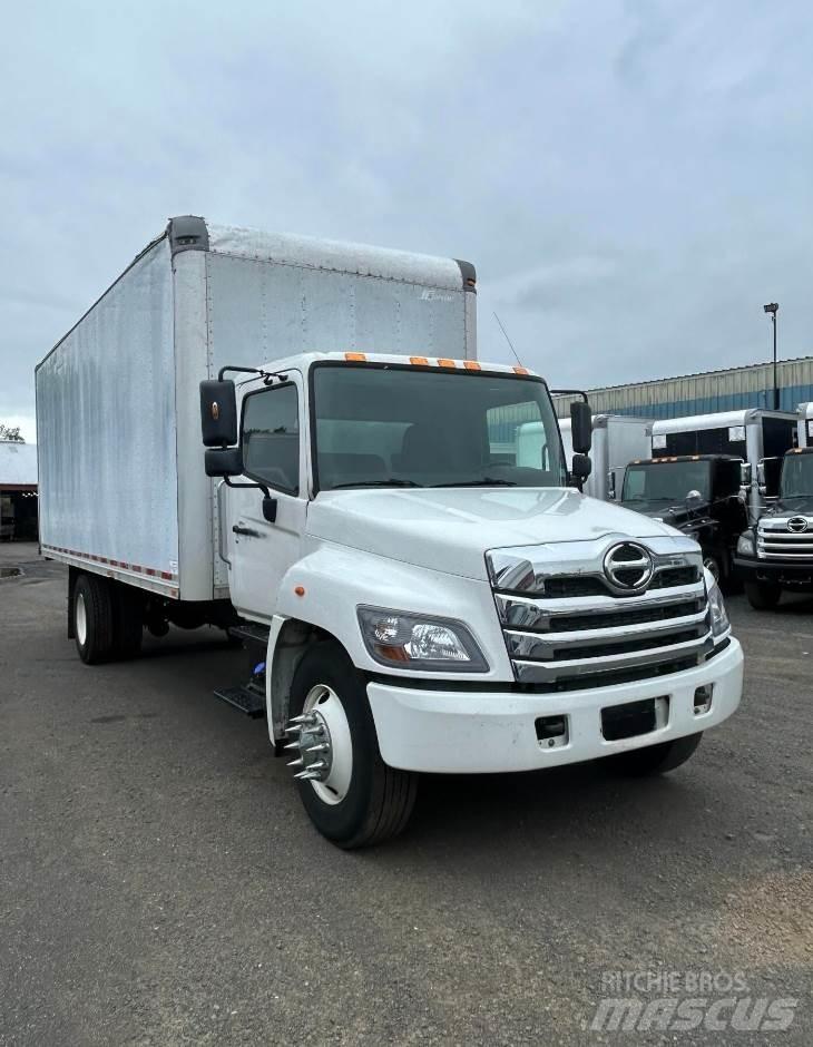 Hino L6 Skåpbilar