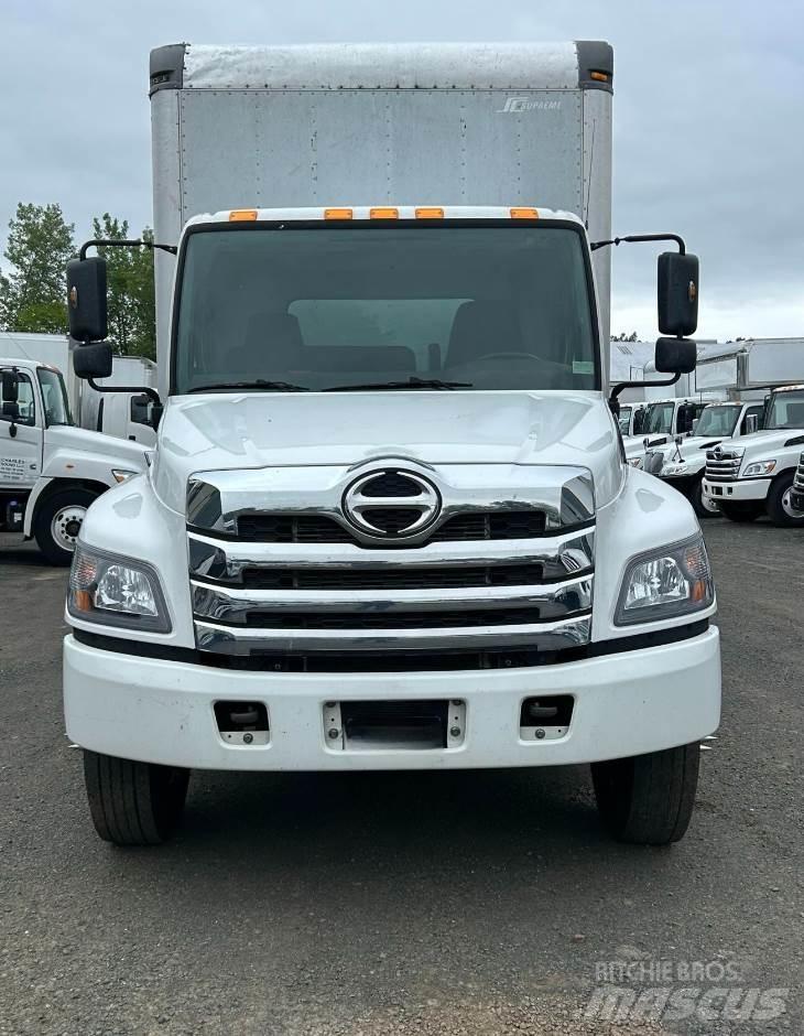 Hino L6 Skåpbilar