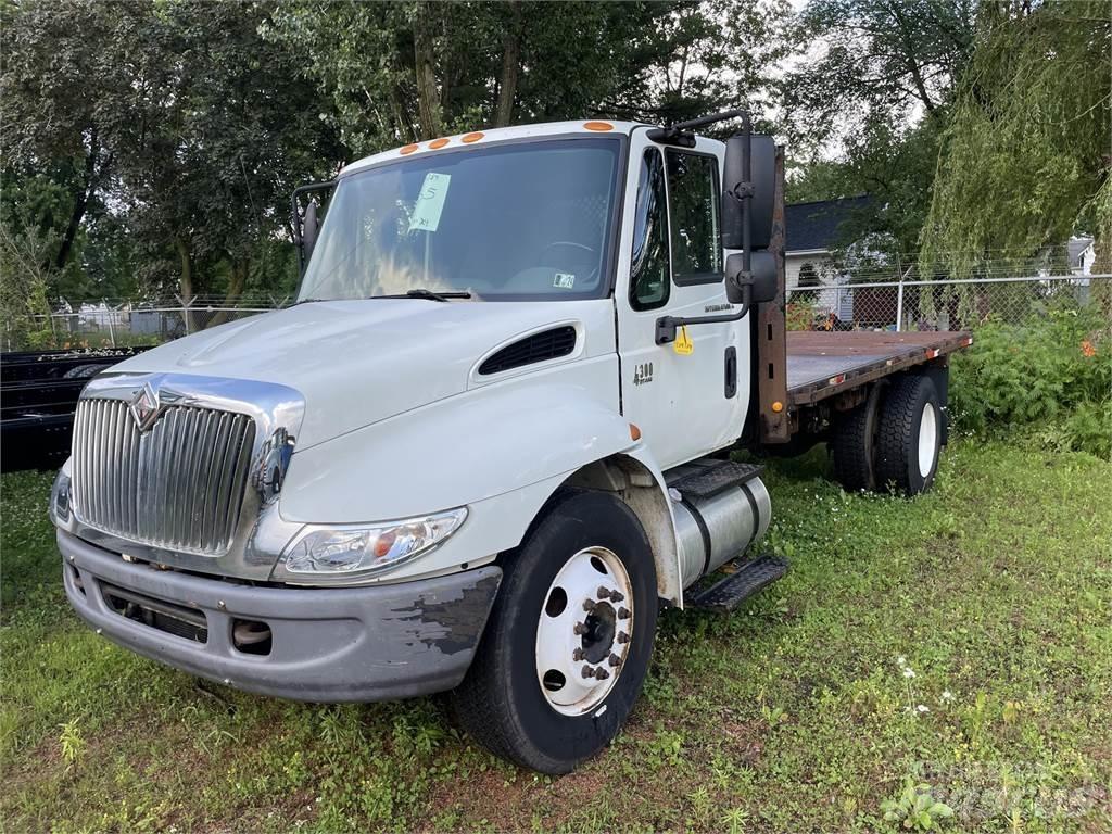 International 4300 Övriga bilar
