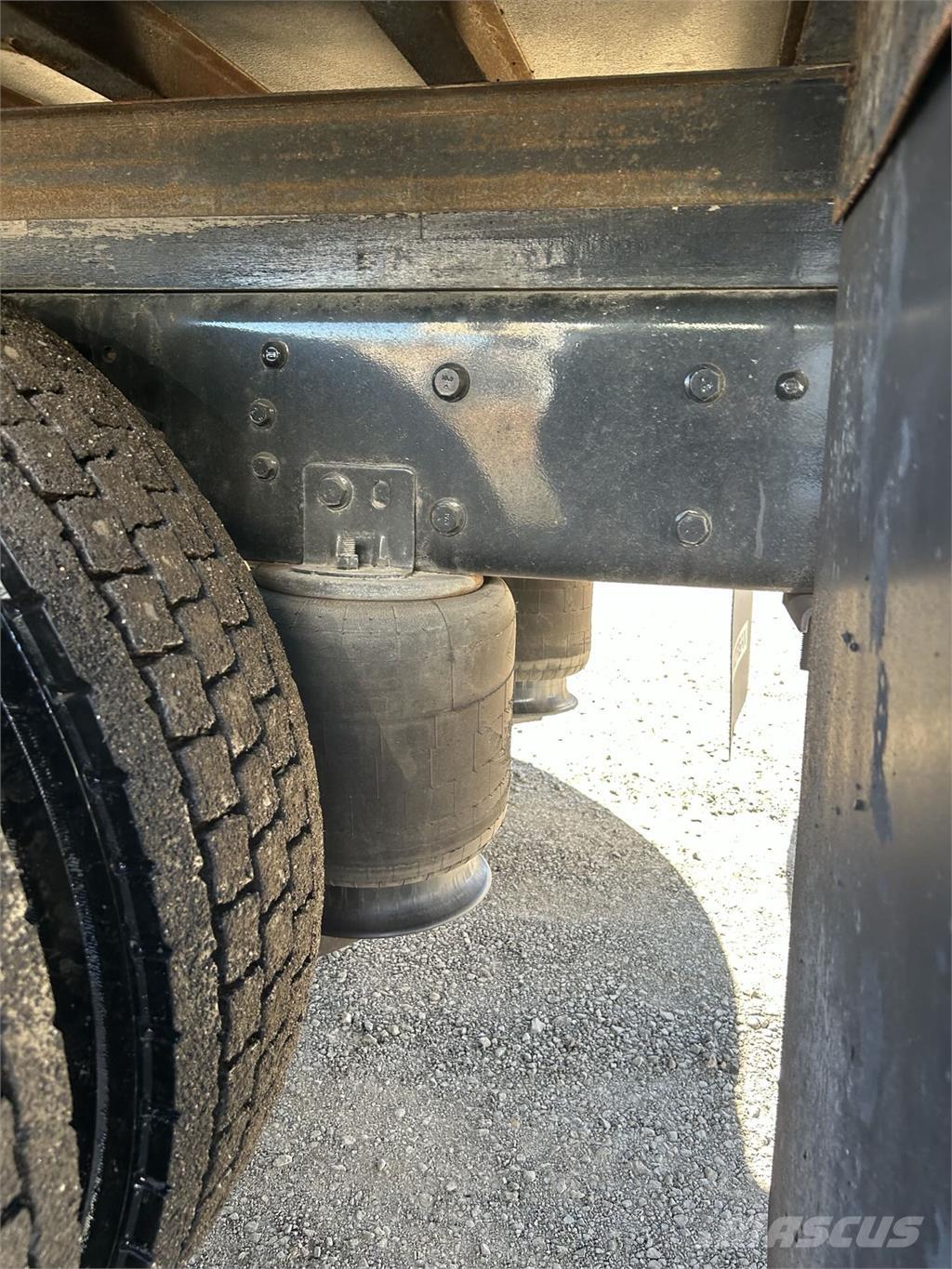 International MV607 Skåpbilar