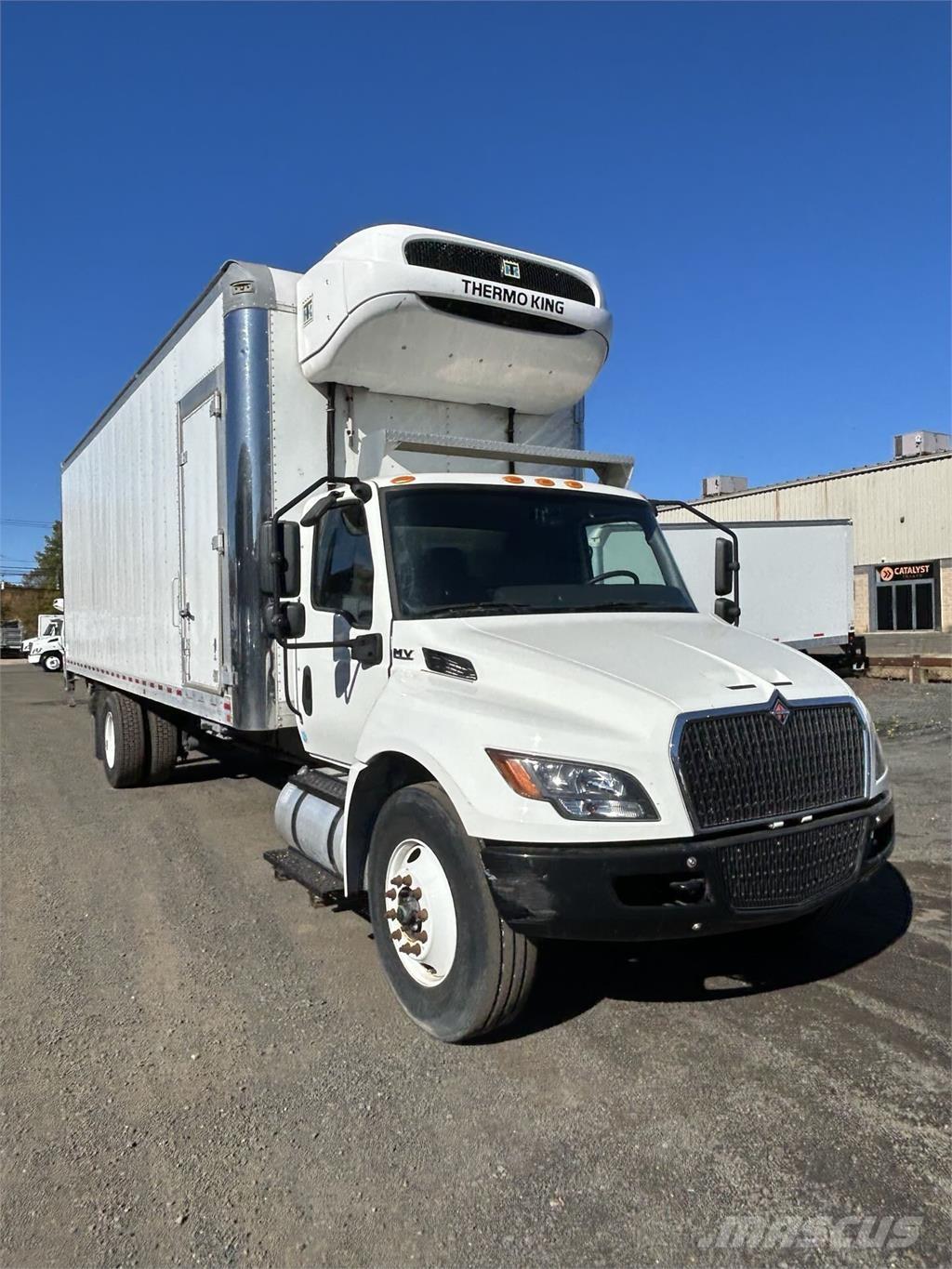 International MV607 Skåpbilar