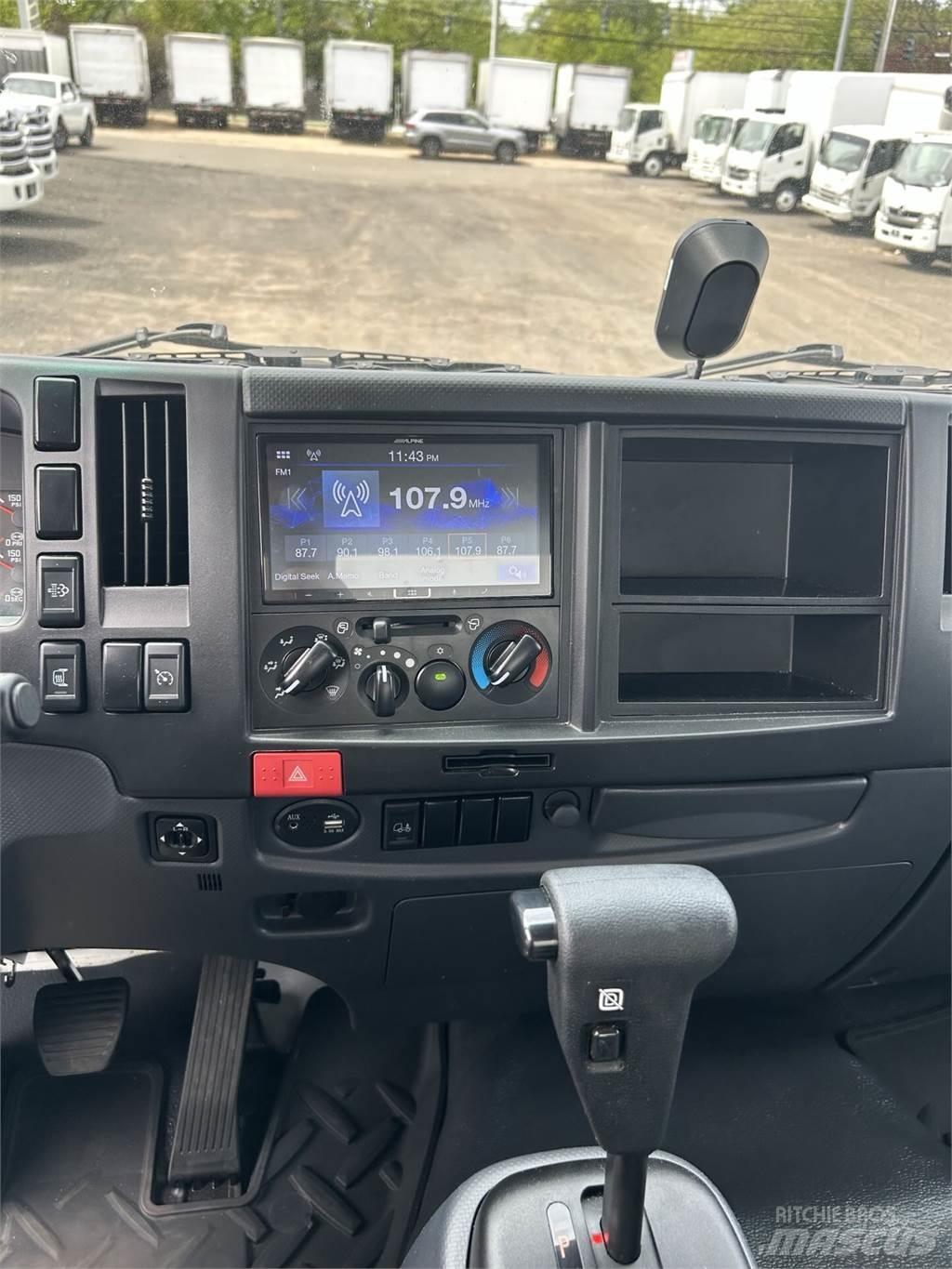 Isuzu FTR Skåpbilar