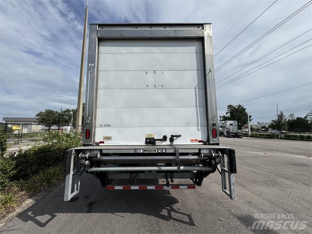 Isuzu FTR Skåpbilar