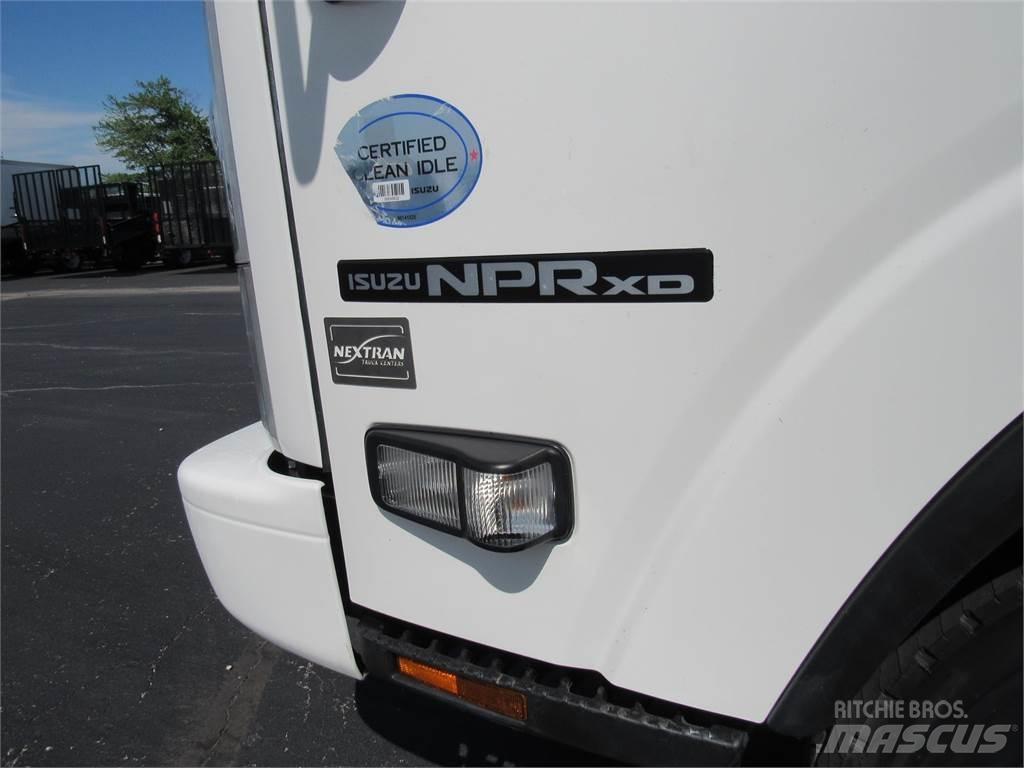 Isuzu NPR DIESEL Skåpbilar