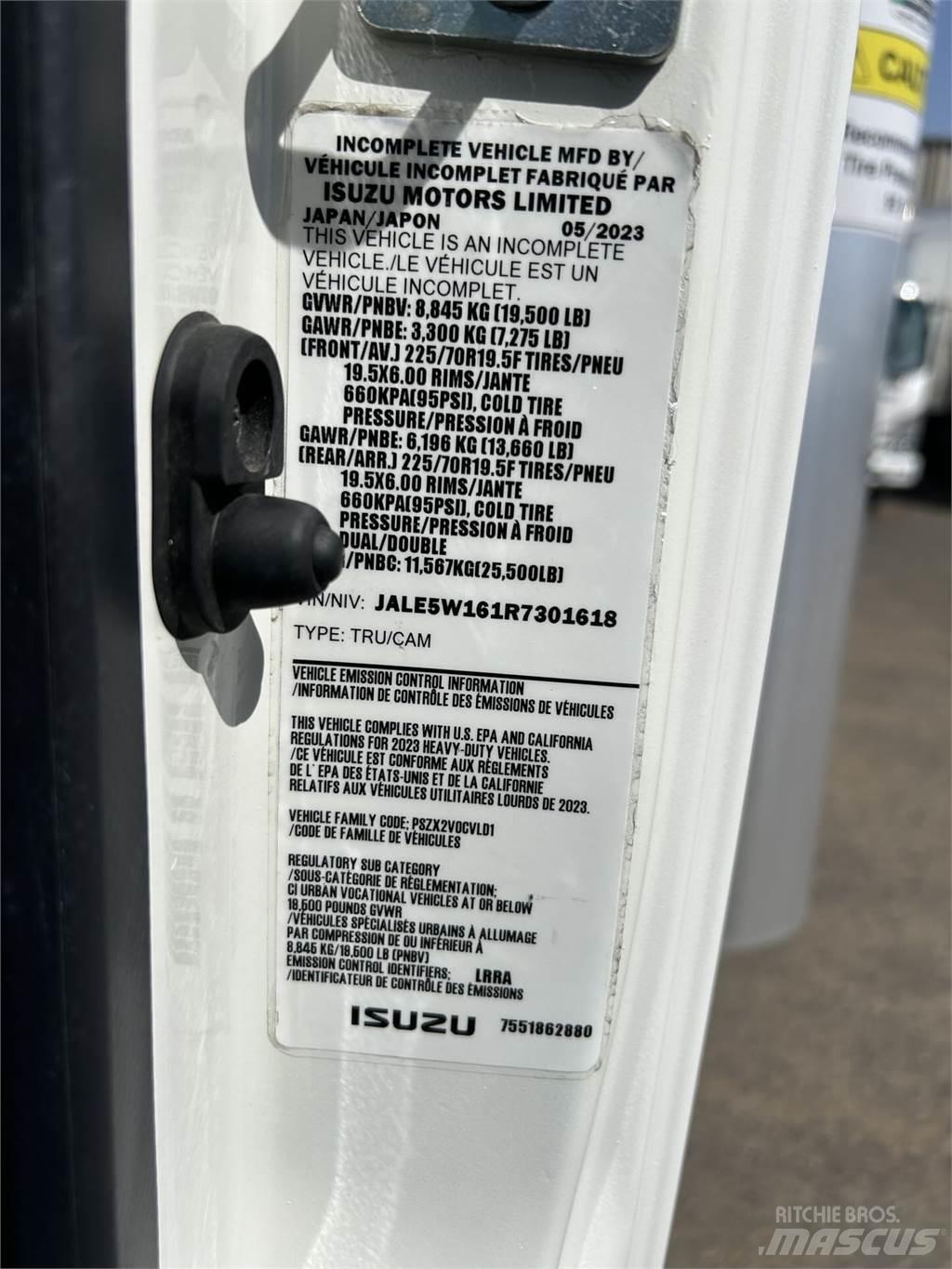Isuzu NRR Skåpbilar