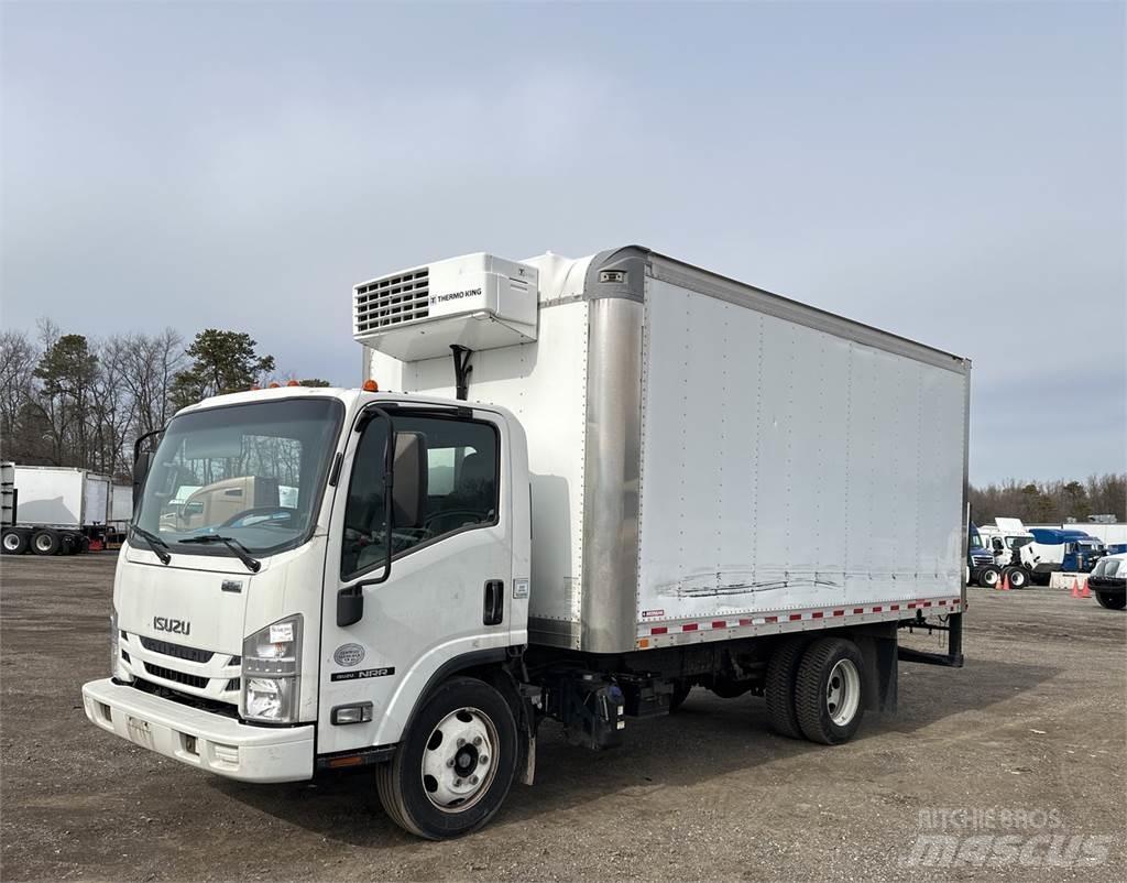 Isuzu NRR Skåpbilar