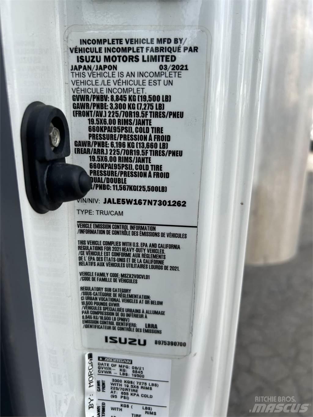 Isuzu NRR Skåpbilar
