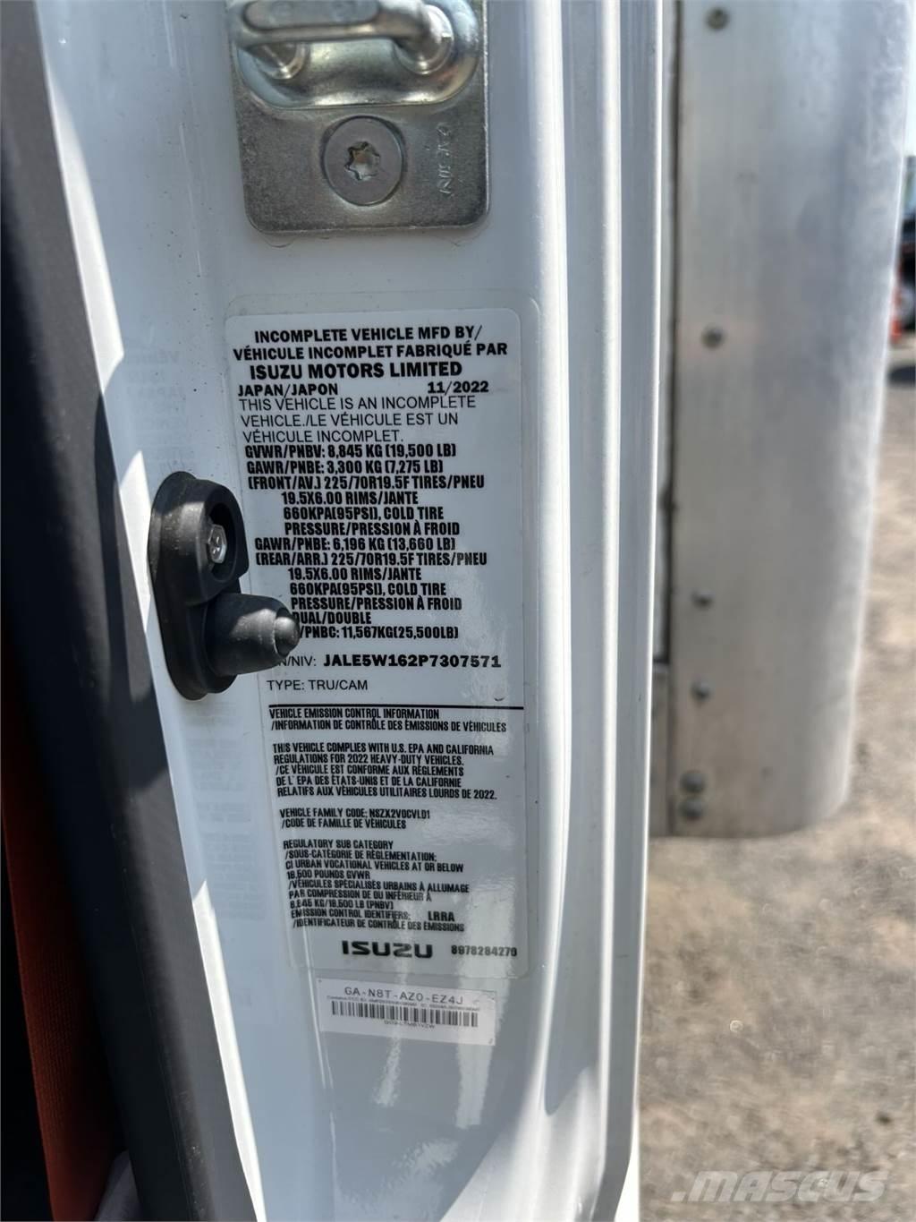 Isuzu NRR Skåpbilar