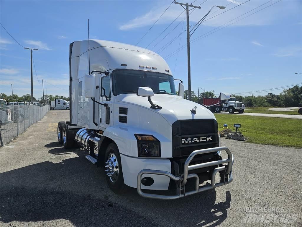Mack AN64T Dragbilar
