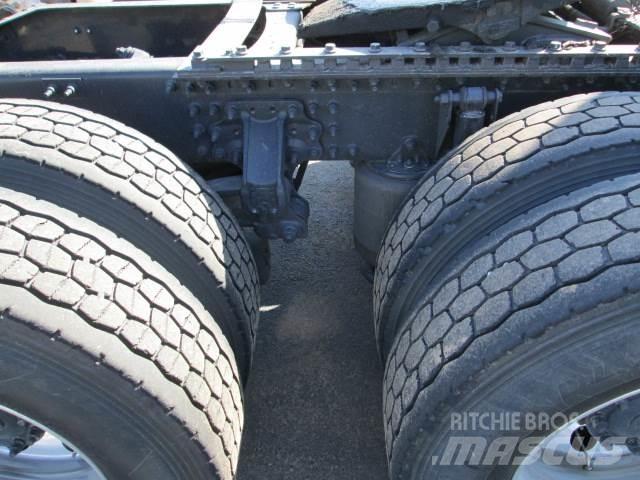 Mack AN64T Dragbilar