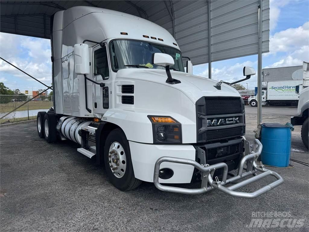 Mack AN64T Dragbilar
