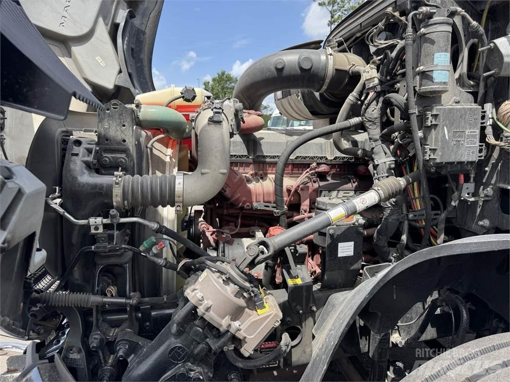 Mack AN64T Dragbilar