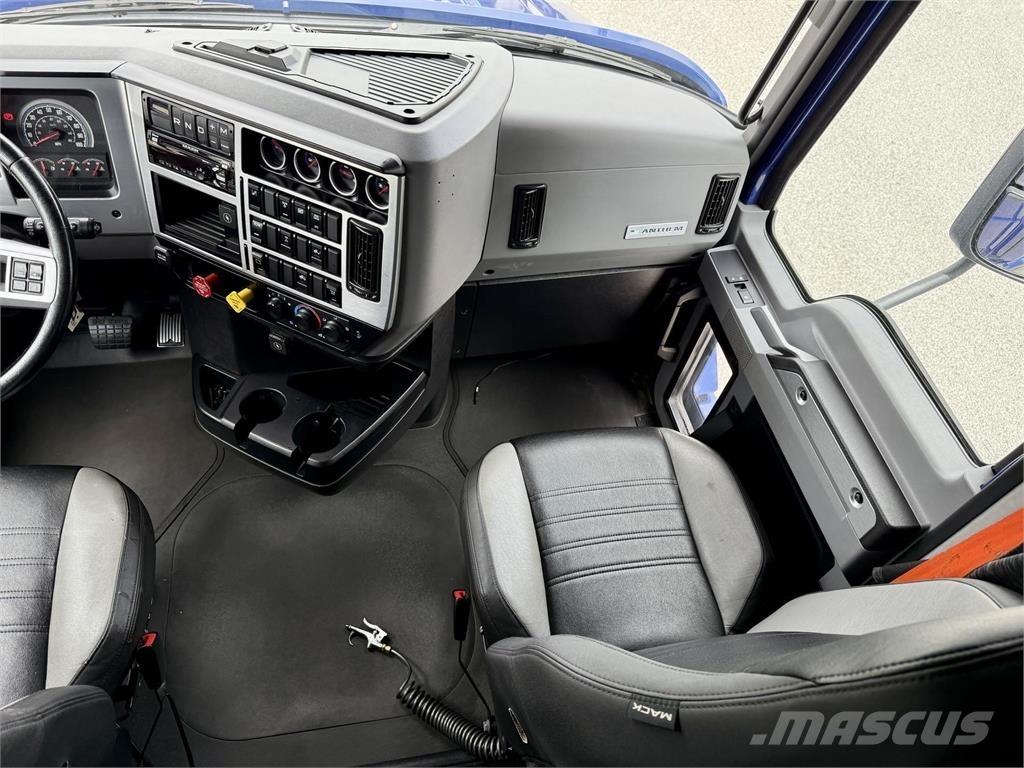 Mack AN64T Dragbilar