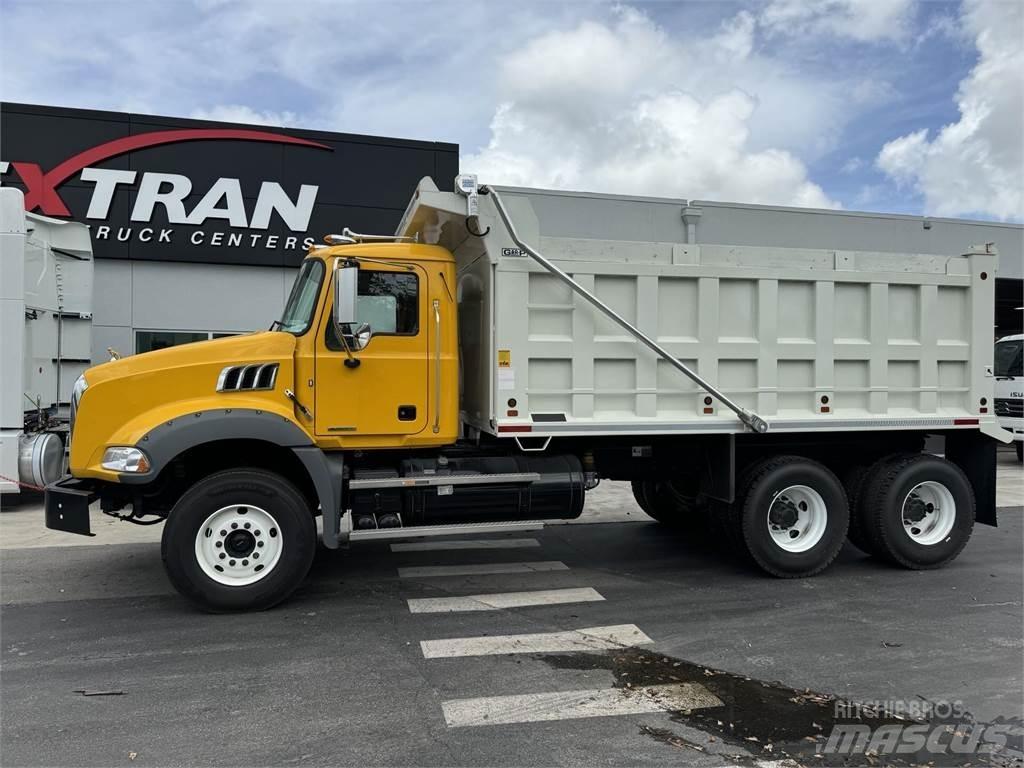 Mack GR64BRX Tippbilar