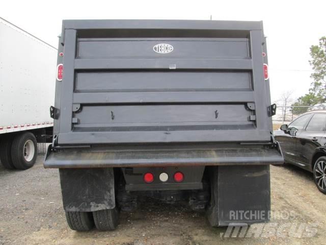 Mack GR64F Tippbilar