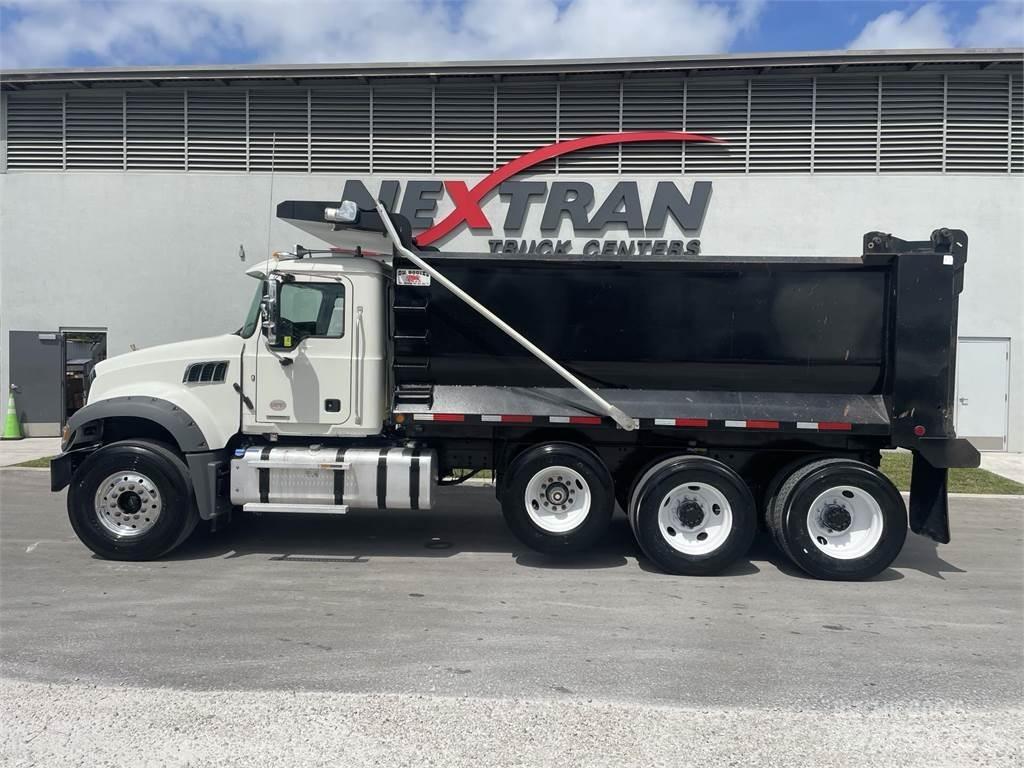 Mack GR64F Tippbilar