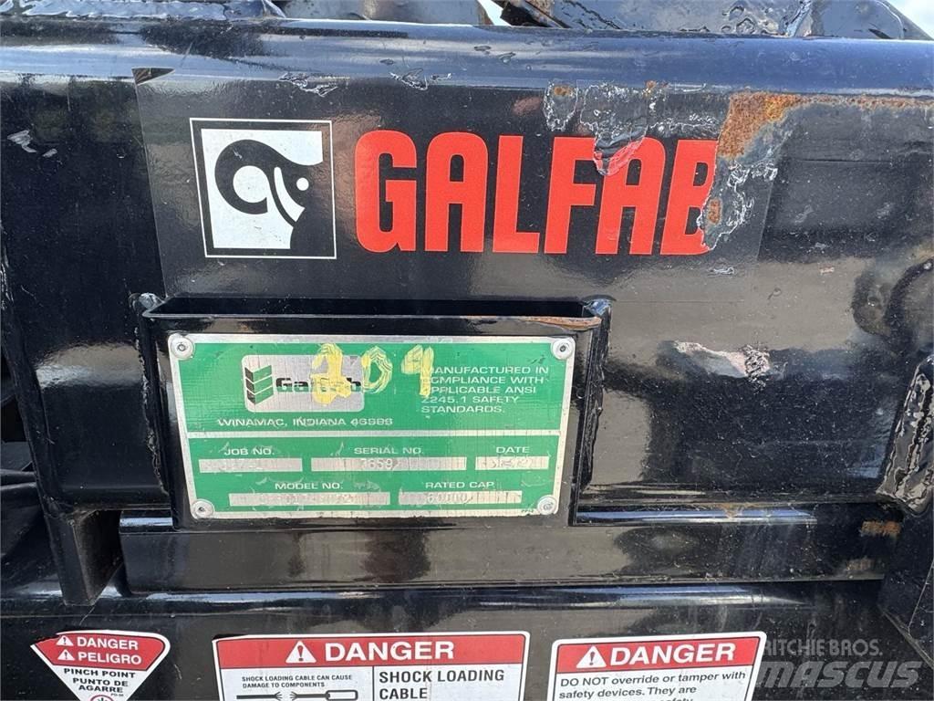 Mack GR64F Övriga bilar