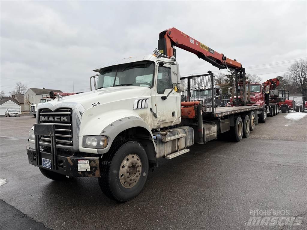 Mack GU700 Chassier