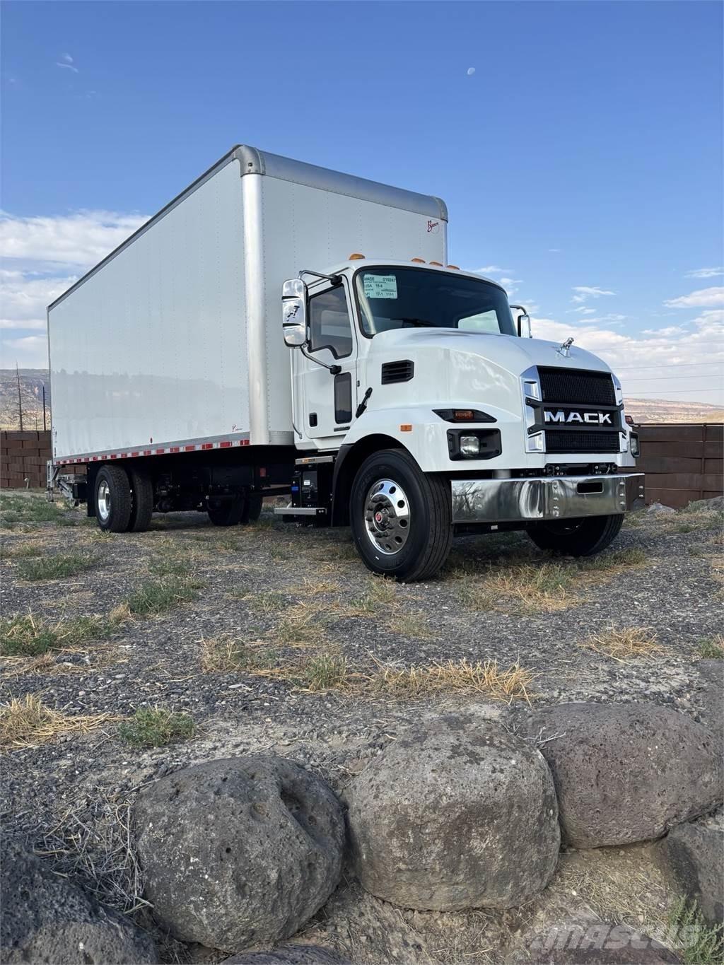 Mack MD6 42R Chassier