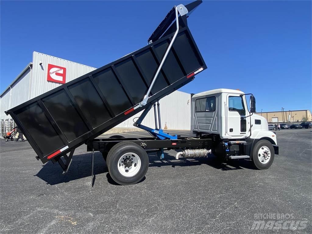 Mack MD6 42R Chassier