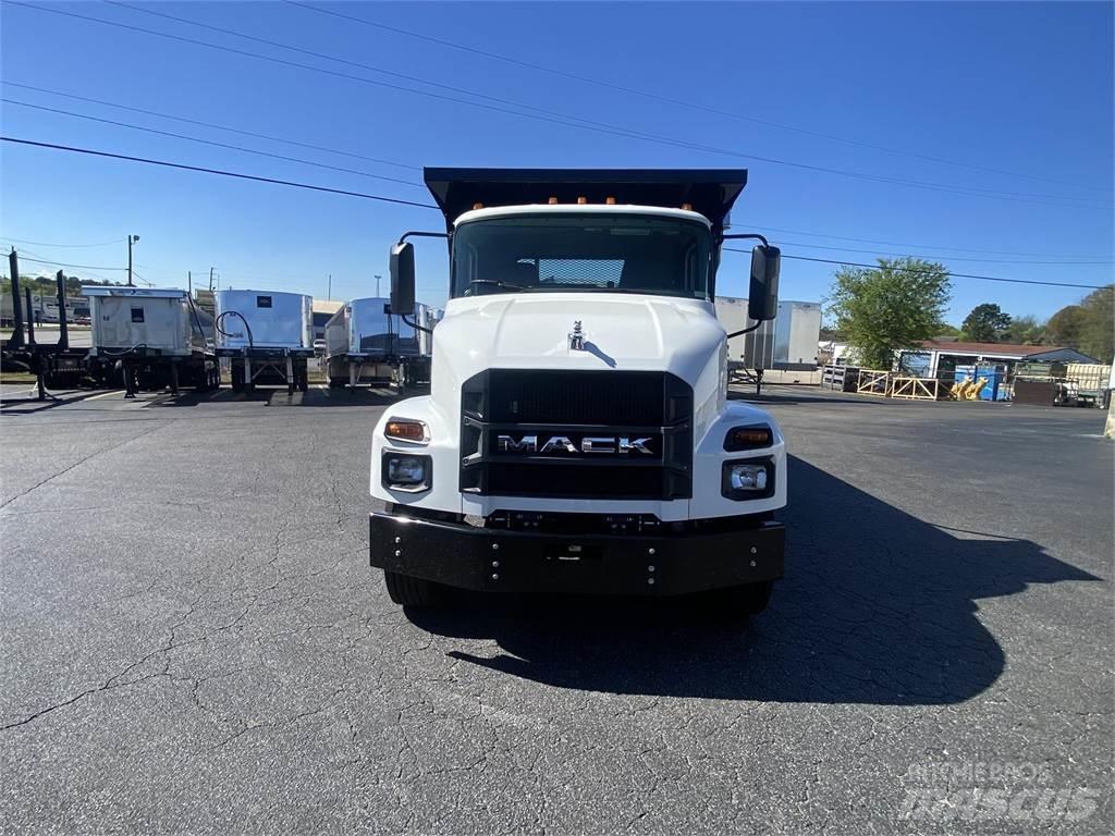 Mack MD6 42R Chassier
