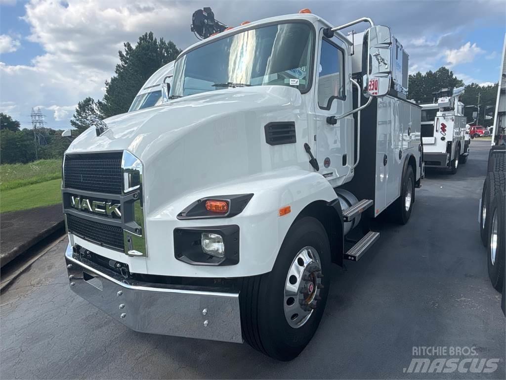 Mack MD6 42R Chassier