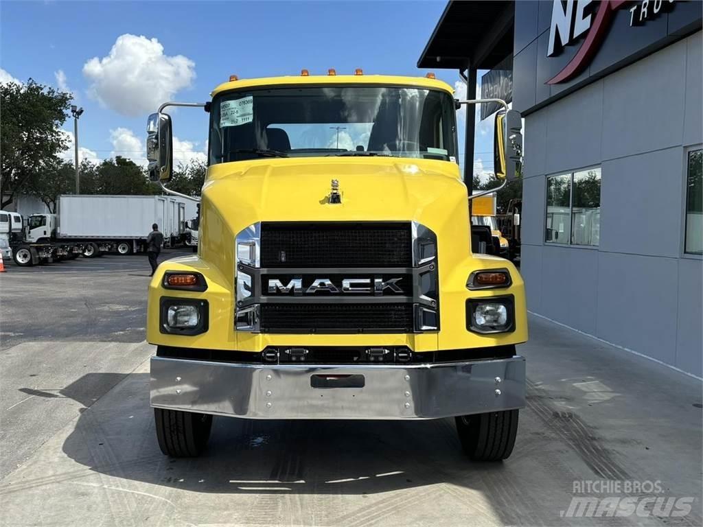 Mack MD7 42R Skogsmaskiner - Övriga