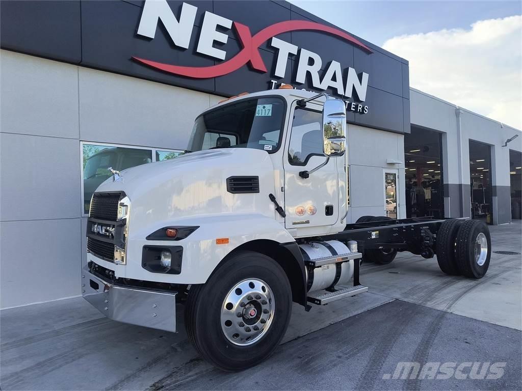 Mack MD7 42R Chassier