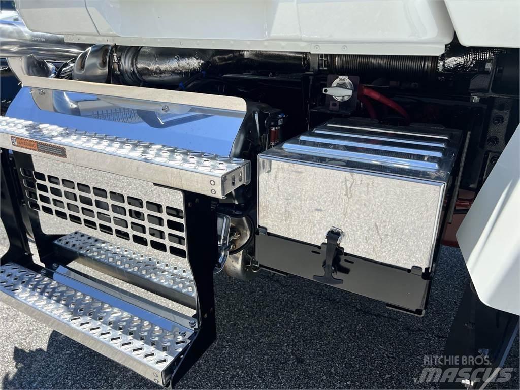 Mack PI64T Dragbilar