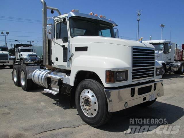 Mack PI64T Dragbilar